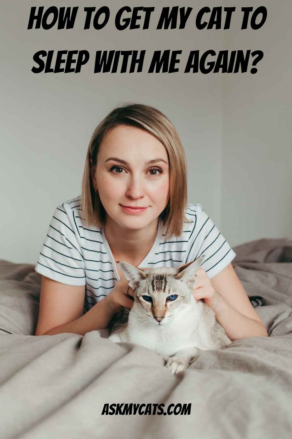 Why Won't My Cat Sleep With Me Anymore? (Explained)